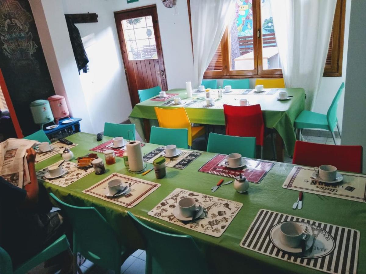 Hostel Punto Patagonico Неукен Экстерьер фото